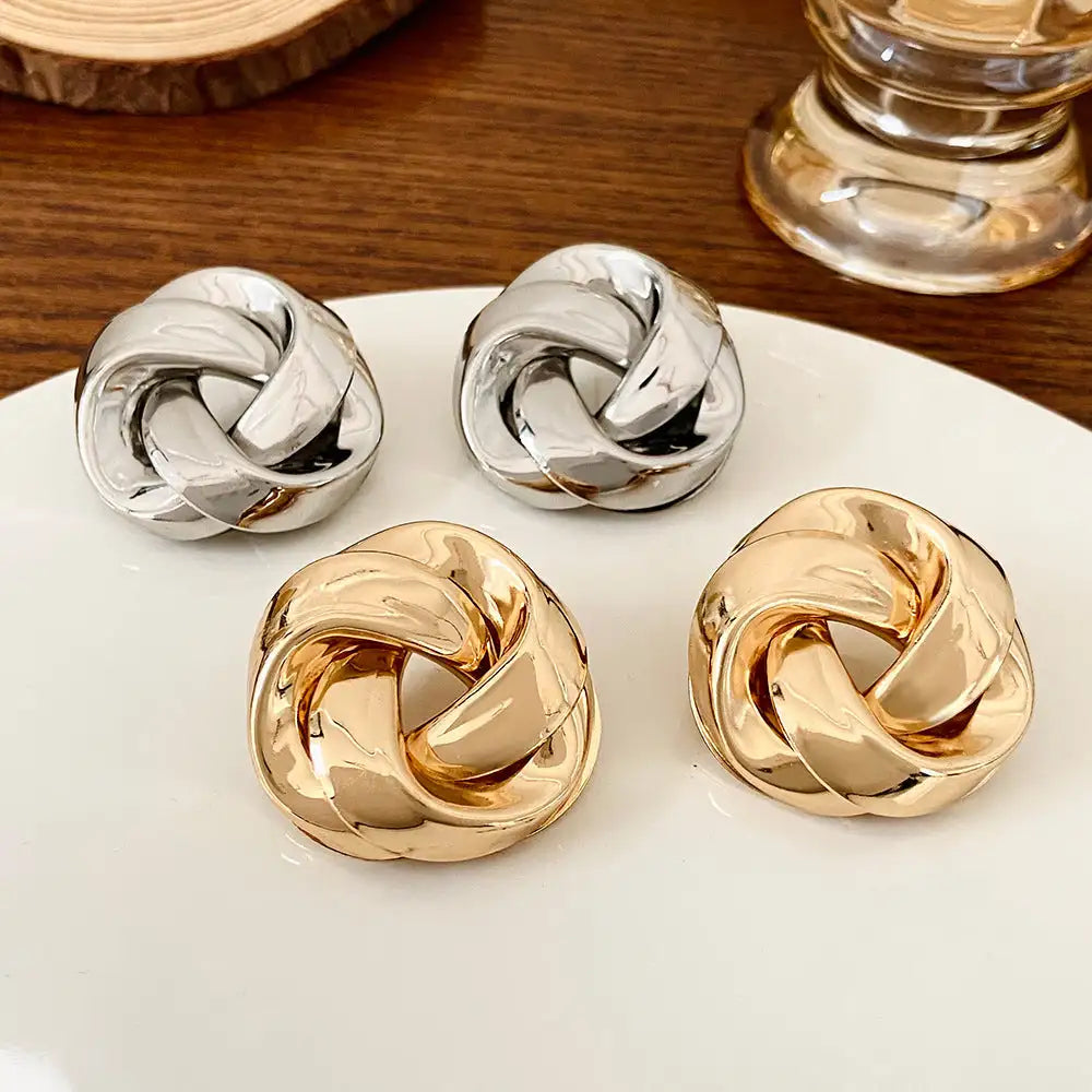 All-match Twisted Alloy Stud Earrings For Women - Lootquake