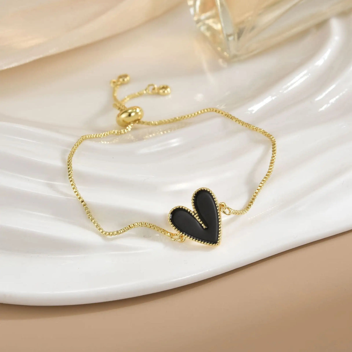 Simple Rotatable Flower Color-preserving Pure Copper Gold-plated Bracelet - Lootquake