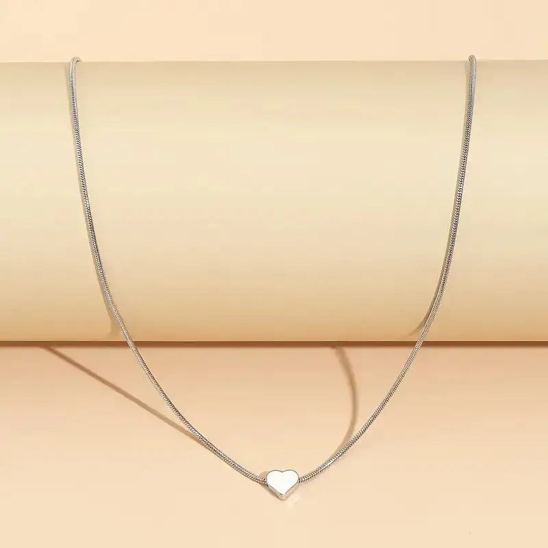 Fashion Snake Bones Chain Love Pendant Necklace - Lootquake