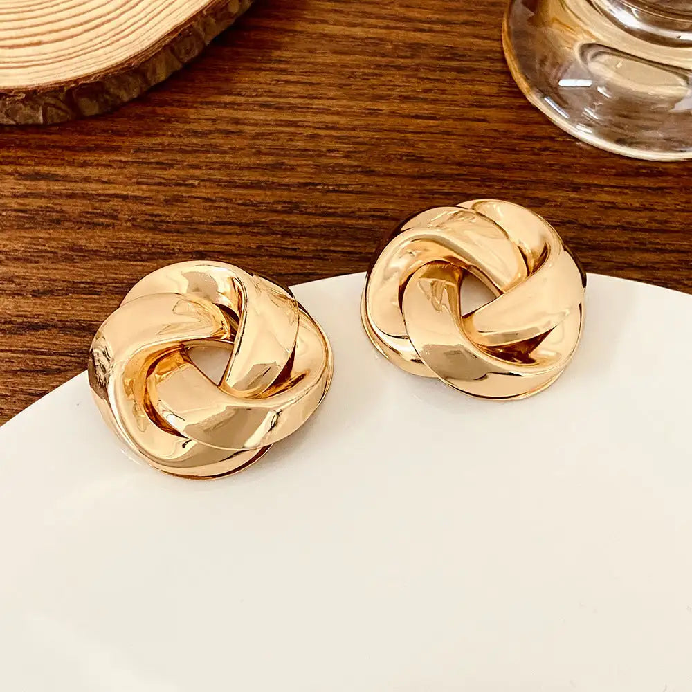 All-match Twisted Alloy Stud Earrings For Women - Lootquake