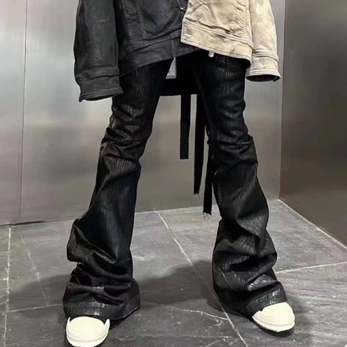 Men's Women's Coated Stretch Flared Jeans - Lootquake