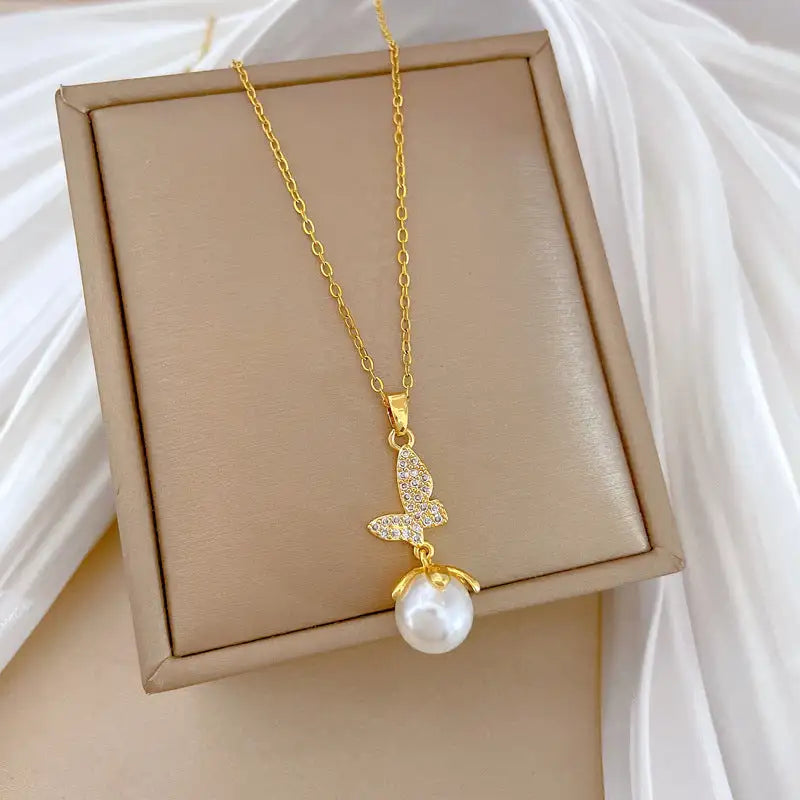 Fairy Pearl Butterfly Full Diamond Light Luxury Temperament Gorgeous Full Diamond Necklace - Lootquake
