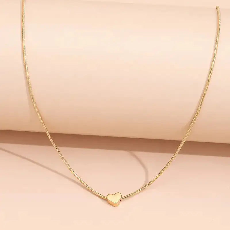 Fashion Snake Bones Chain Love Pendant Necklace - Lootquake