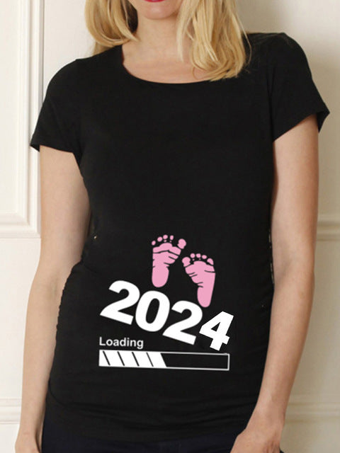 Camisa de maternidad con cuello redondo y estampado de bebé lindo