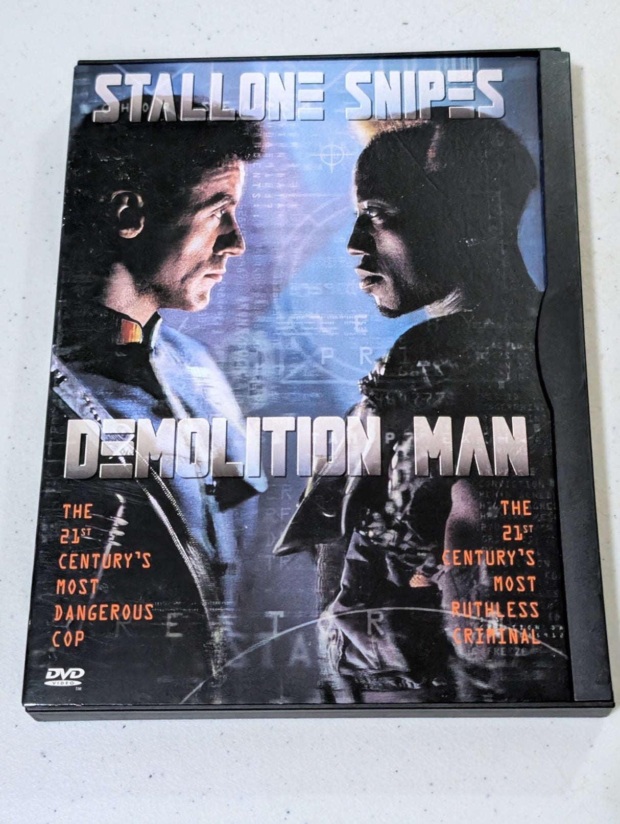 Demolition Man Sylvester Stallone, Wesley Snipes, Sandra Bullock, Nigel Hawthorne (movie, DVD)