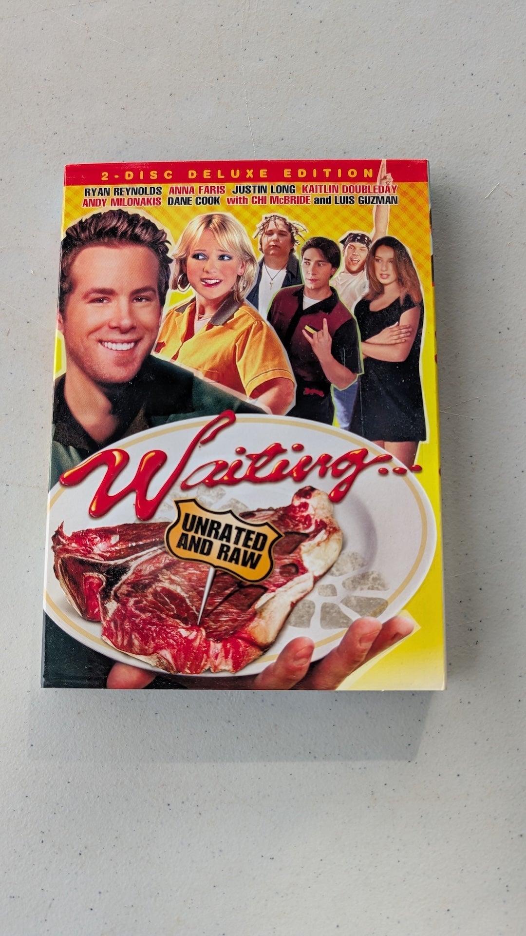 Waiting Unrated DVD 2 Disc Deluxe Set Ryan Reynolds Anna Faris
