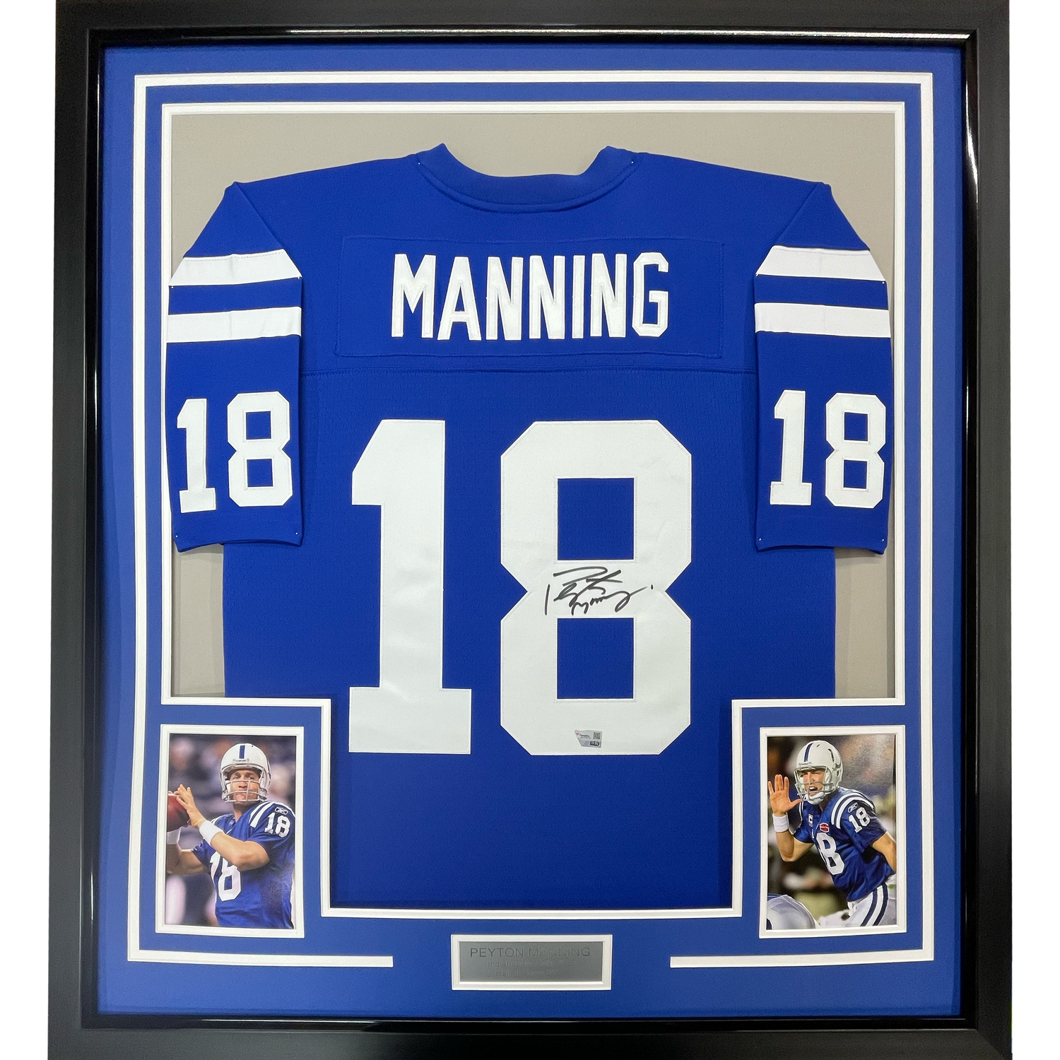 Camiseta de fútbol azul auténtica de los Indianapolis Colts, enmarcada, autografiada y firmada por Peyton Manning, 35 x 39, Fanatics COA