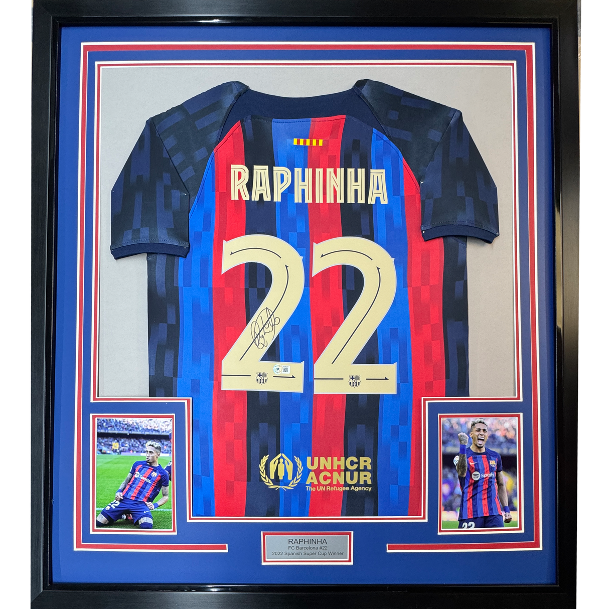 Camiseta de fútbol azul del FC Barcelona Beckett BAS COA enmarcada y autografiada de Raphinha Raphael Belloli 35x39