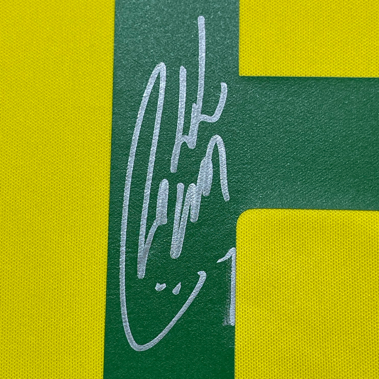 Camiseta de fútbol amarilla de Brasil de Roberto Carlos, enmarcada, autografiada y firmada, 35 x 39, Beckett BAS COA