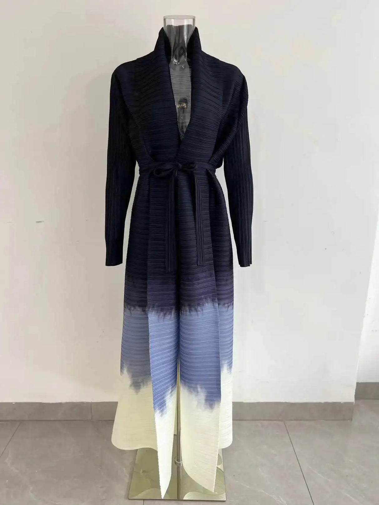 Autumn and Winter New Abaya Fashion Lapel Pleated Long Sleeved Cardigan Windbreaker Jacket Saudi Abayas for Women - Lootquake