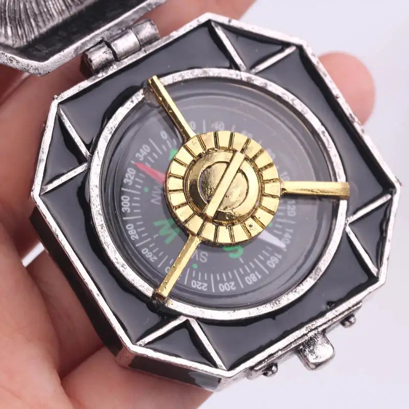 Pirates Of The Caribbean Compass Necklace Dead Men Tell No Tales Salazar's Revenge Jack Sparrow's Compass Necklaces For Men Fans - Lootquake