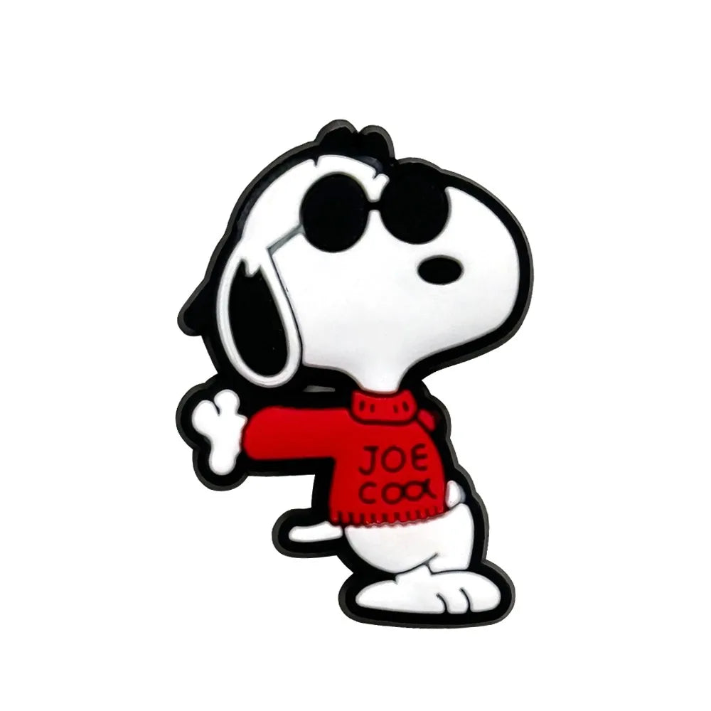 1-12 piezas de adornos para zapatos de dibujos animados de Snoopy de MINISO, accesorios clásicos para zuecos, sandalias, decoración de zapatos de jardín, pulseras con hebilla, regalos para niños