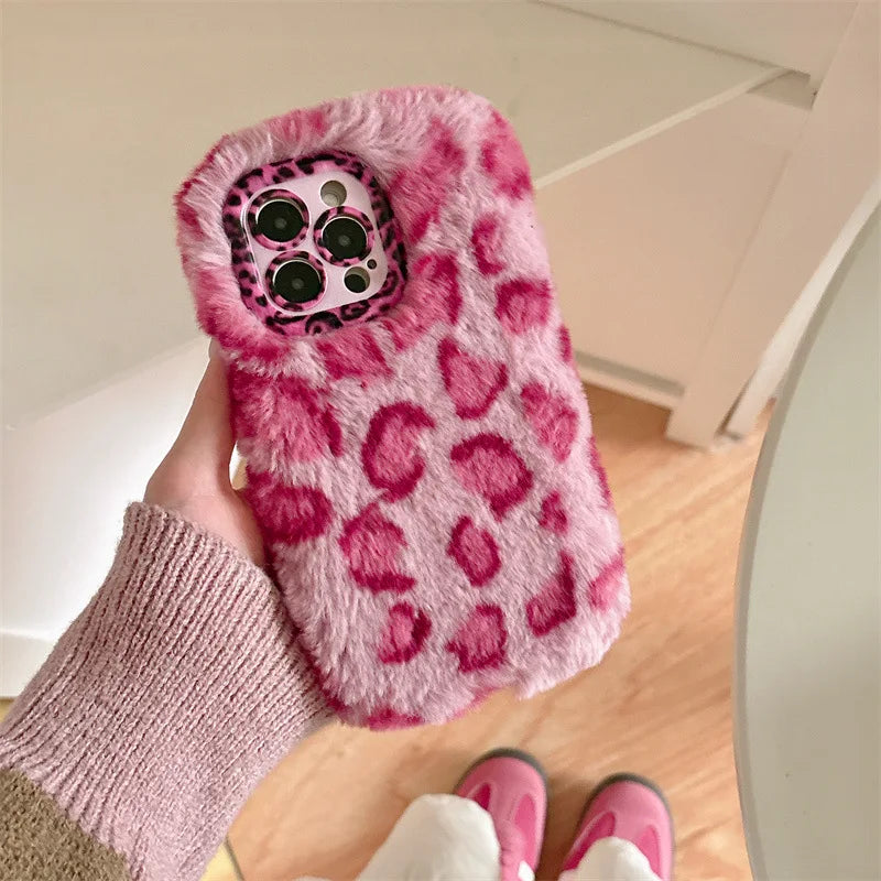 Funda de teléfono con soporte para lente de peluche de leopardo de moda para iPhone