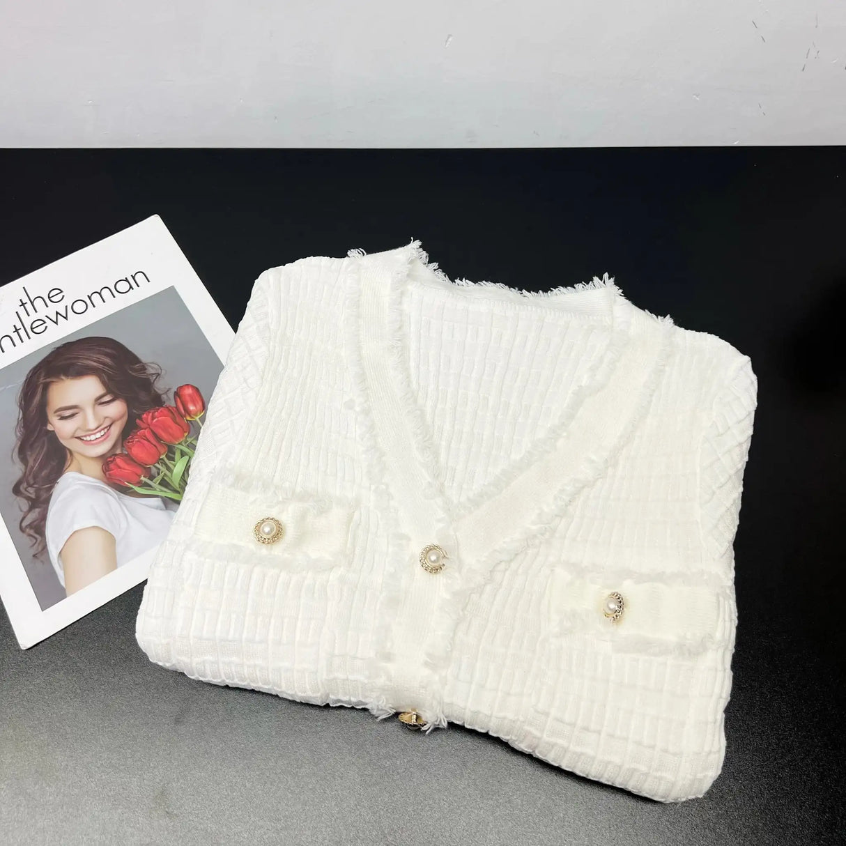 YuooMuoo 2025 New Arrival Women Knitted Long Dress Elegant V-neck Single-breasted Split Sweater Dress Office Lady Vestidos - Lootquake