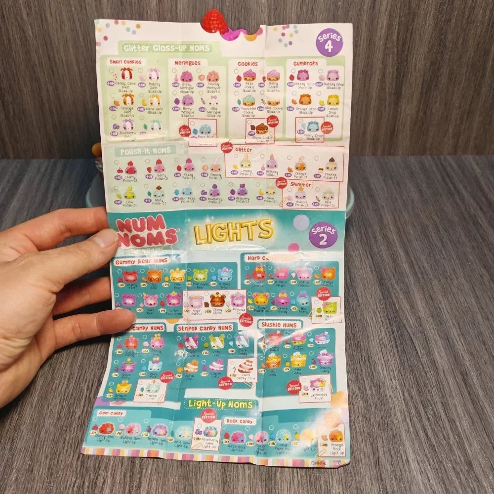 Esmalte de uñas NumNoms, brillo labial perfumado, iluminado, colección de juguetes Num Nom, adorables muñecos de animales, casa de juegos divertida, regalo de cumpleaños para niños