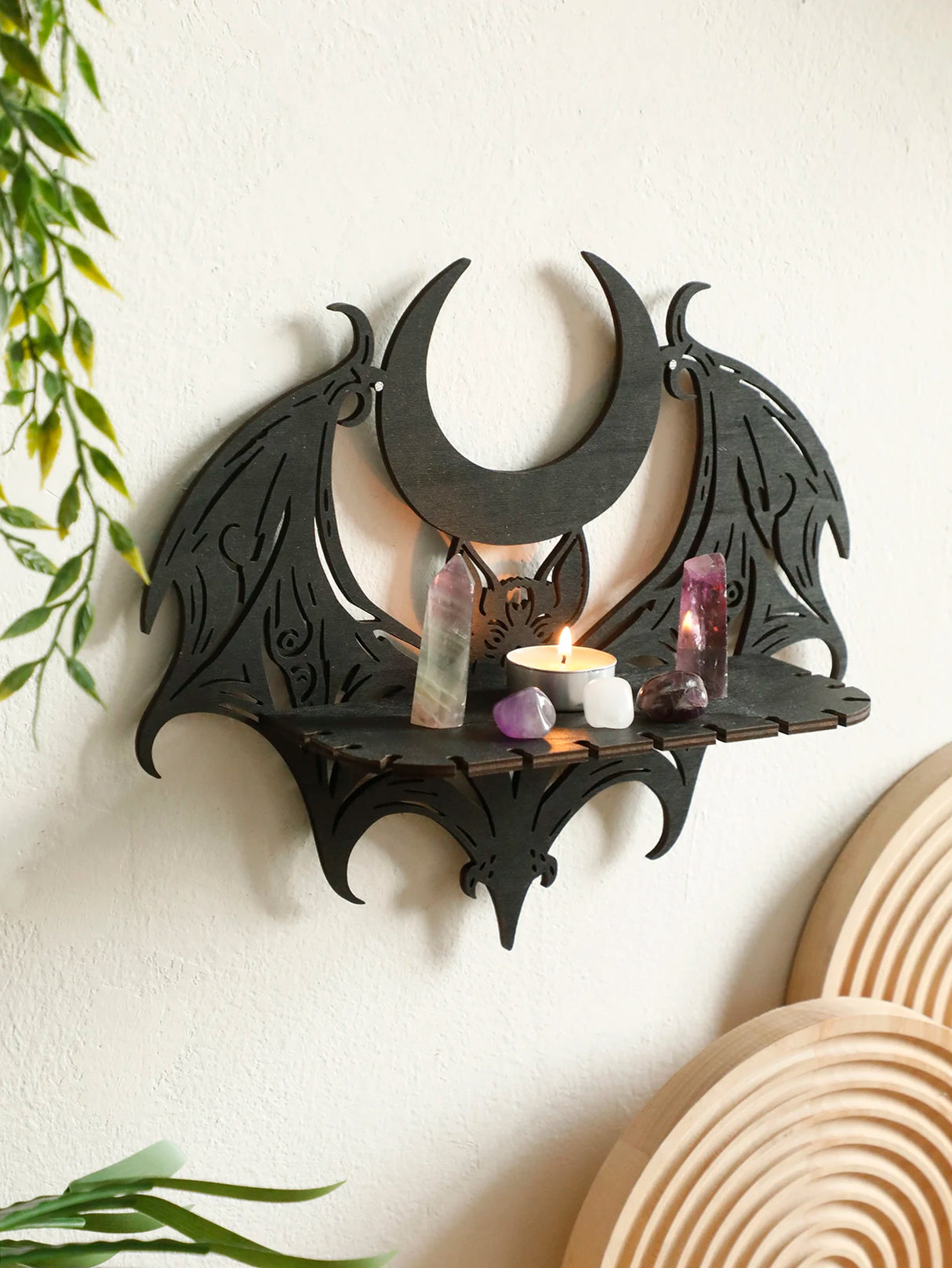 Étagère murale en bois noire pour Halloween, motif gothique chauve-souris et lune, étagère flottante creuse, support en cristal, décoration d'intérieur gothique, décoration de chambre de sorcière
