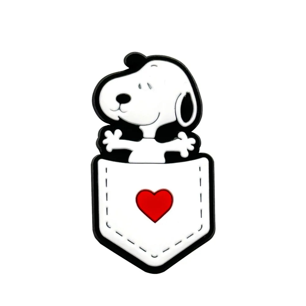 1-12 piezas de adornos para zapatos de dibujos animados de Snoopy de MINISO, accesorios clásicos para zuecos, sandalias, decoración de zapatos de jardín, pulseras con hebilla, regalos para niños