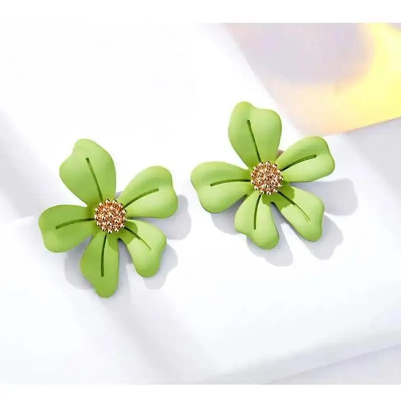 Boucles d'oreilles à tige en argent 925, motif fleur de camélia, tendance coréenne, bijoux pour femmes, noir et blanc, cadeau idéal, 2025