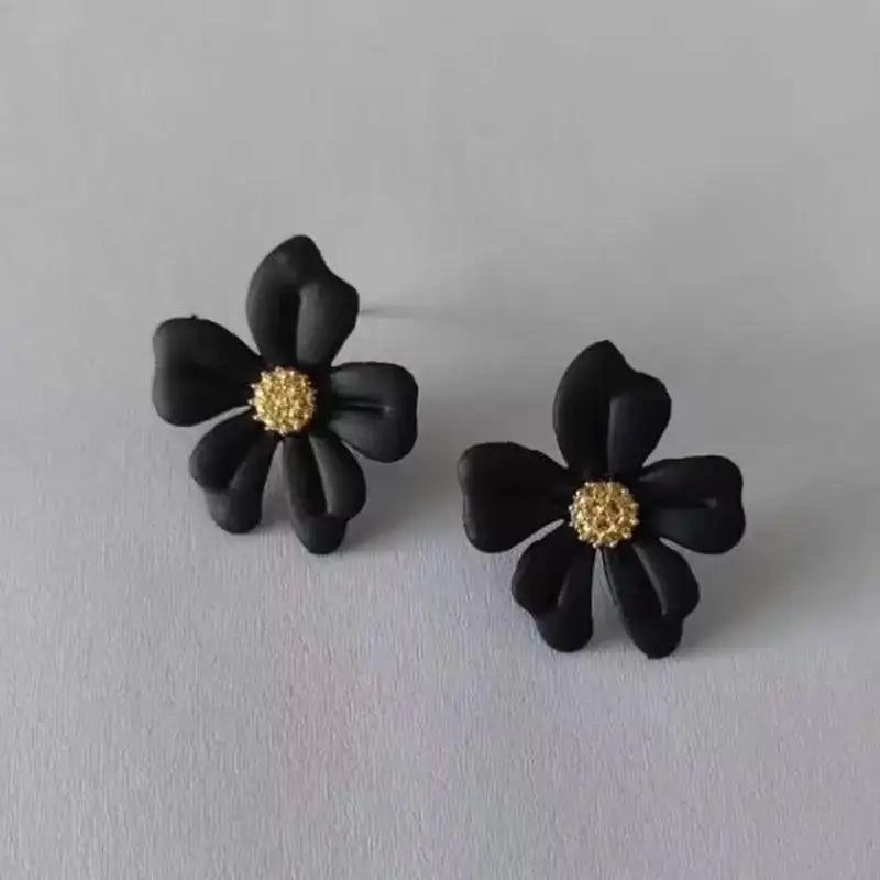 Boucles d'oreilles à tige en argent 925, motif fleur de camélia, tendance coréenne, bijoux pour femmes, noir et blanc, cadeau idéal, 2025