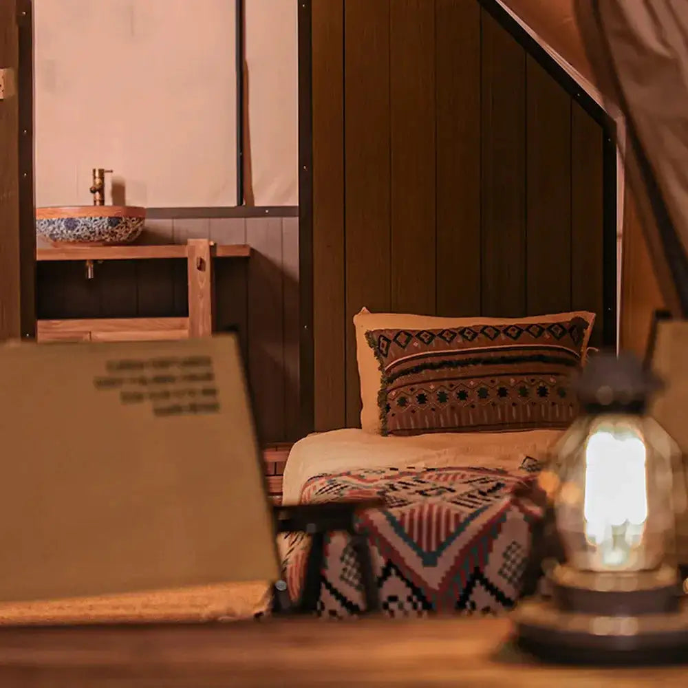 Hunted Tent Safe Sturdy 900D Oxford Cloth Wood Safari Hotel Tent Glamping Four Seasons Cabin Tiny Safari Tents Chinese Suppliers - Lootquake