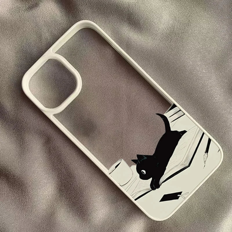Funda rígida transparente con bonito estampado de gato negro