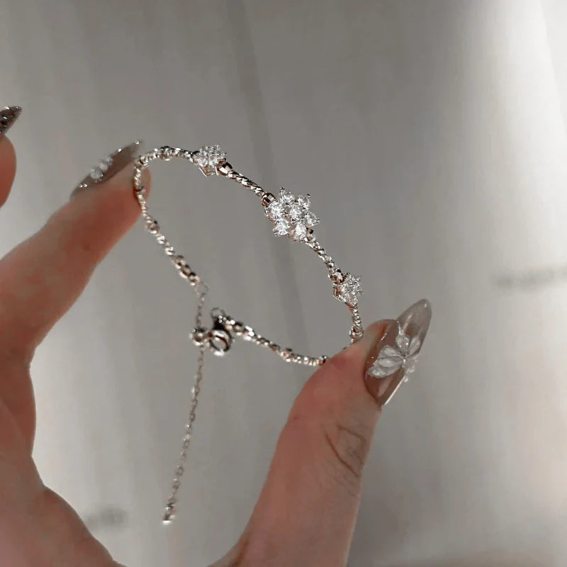 French Style Light Luxury Exquisite Bracelet Chic Elastic Flower Bracelet Sparkling Zircon Snowflake Ring 925 Silver Jewelry Set - Lootquake
