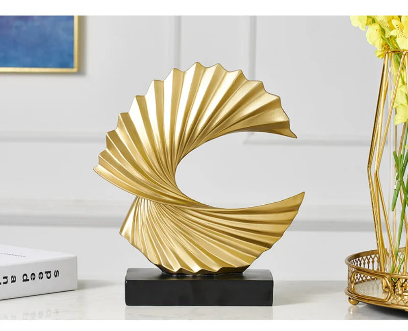 Decoration Sculpture Gold Modern Abstract Art Sculpture Resin Crafts Sculpture Ornaments Home Office Desk Decoration Accessories