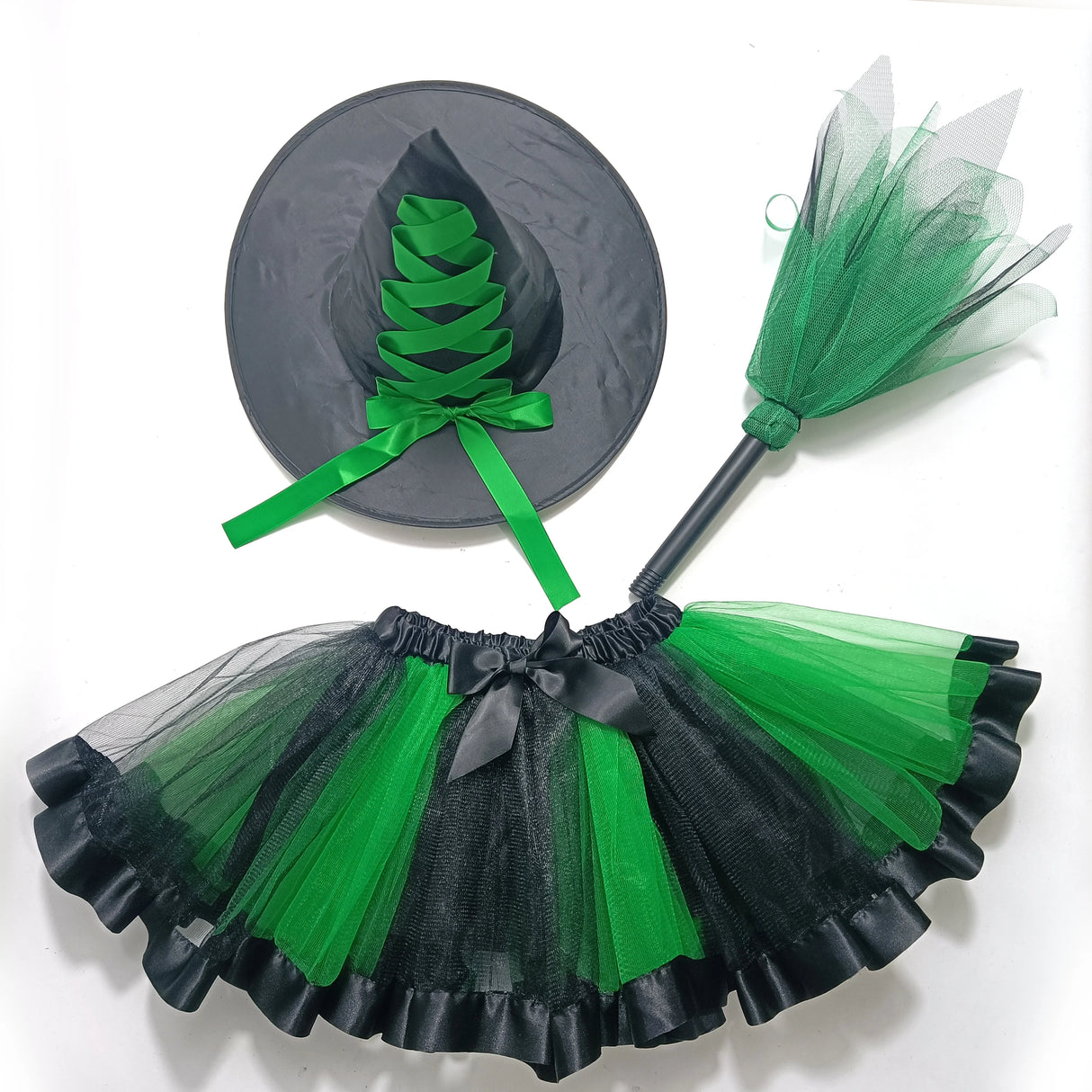 Girl's Halloween Witch Costume Set for Cosplay Parties Includes Breathable Soft Lining Skirt Broom Hat for Children