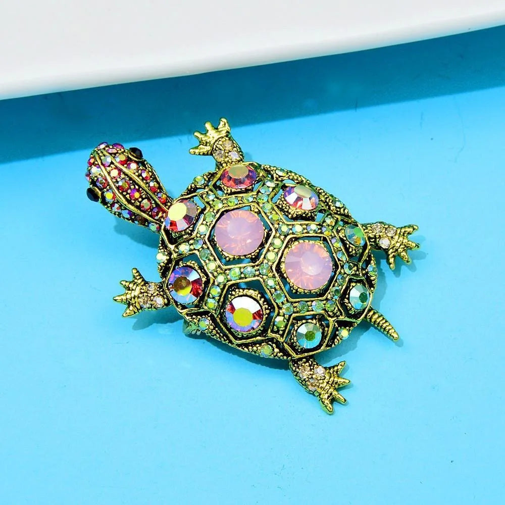 Diamond inlaid fashionable retro little turtle brooch - Lootquake