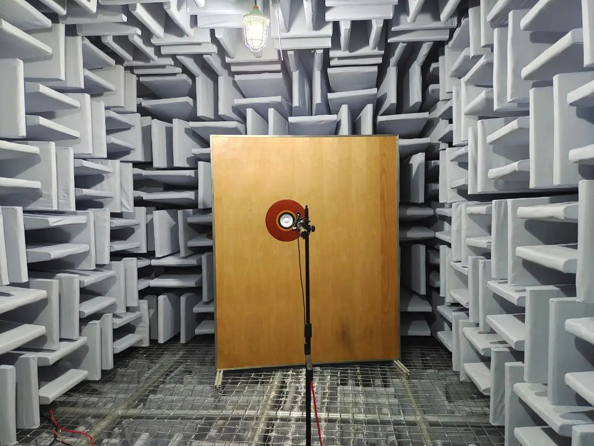 Enceinte Bluetooth avec écran LED, basses puissantes et puissance de 15 W, étanche IPX7, idéale pour les fêtes en plein air