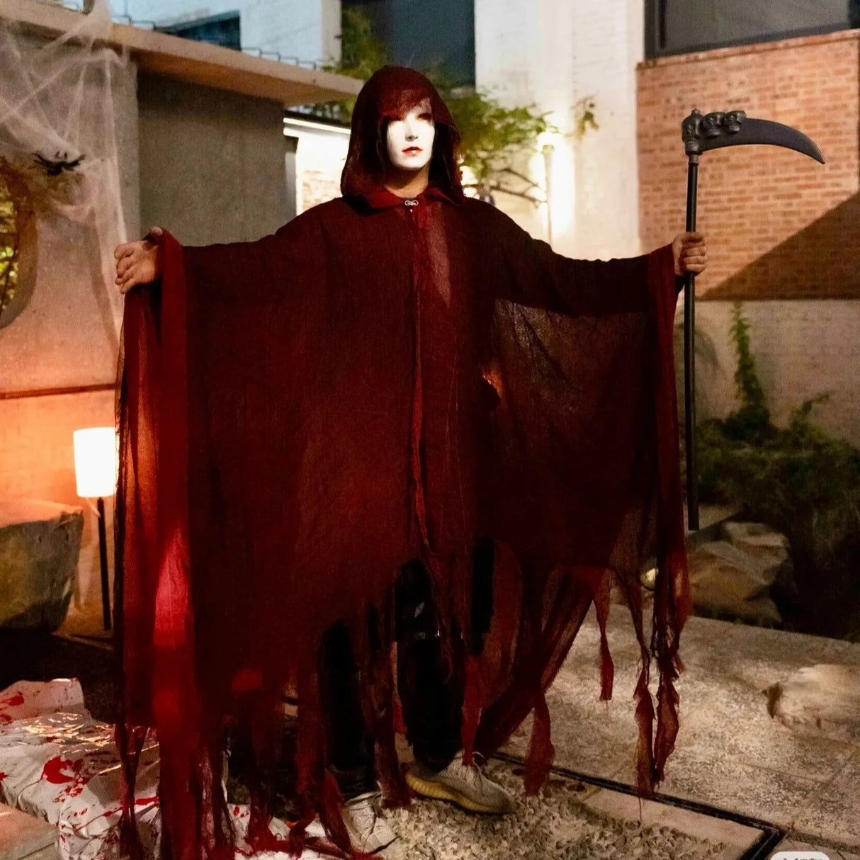 Halloween costume horror ghost clothes adult zombie cloak wizard robe wear secret room death dress up costume cloak