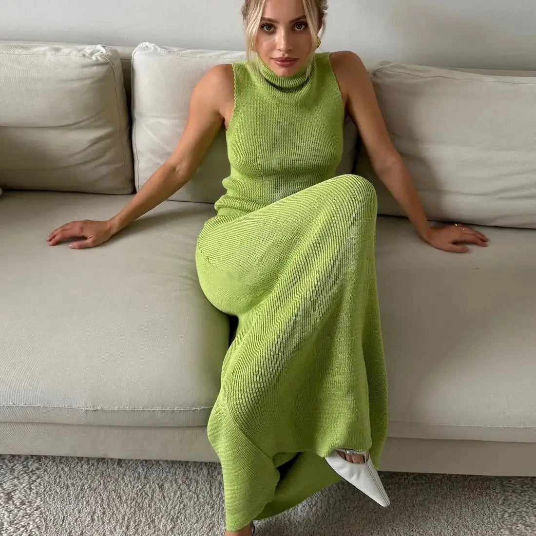 Conjunto elegante de dos piezas de punto Tossy: vestido largo, suéter acanalado y falda larga de patchwork suelta para mujer.