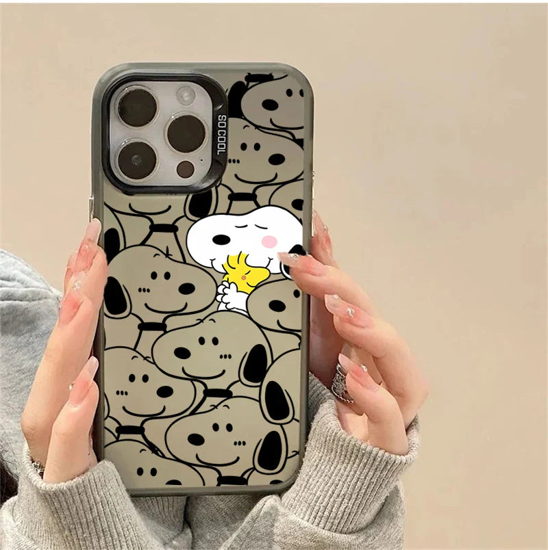 Preciosa funda de dibujos animados de Snoopy para iPhone