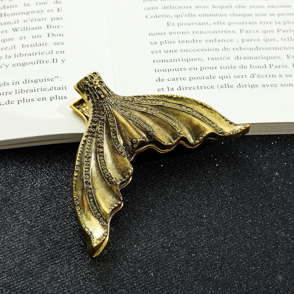 1Pcs Creative Fish Tail Metal Bookmarks, Rare Book Page Holders for Book Lovers, Office Supplies for Bookworm Readers