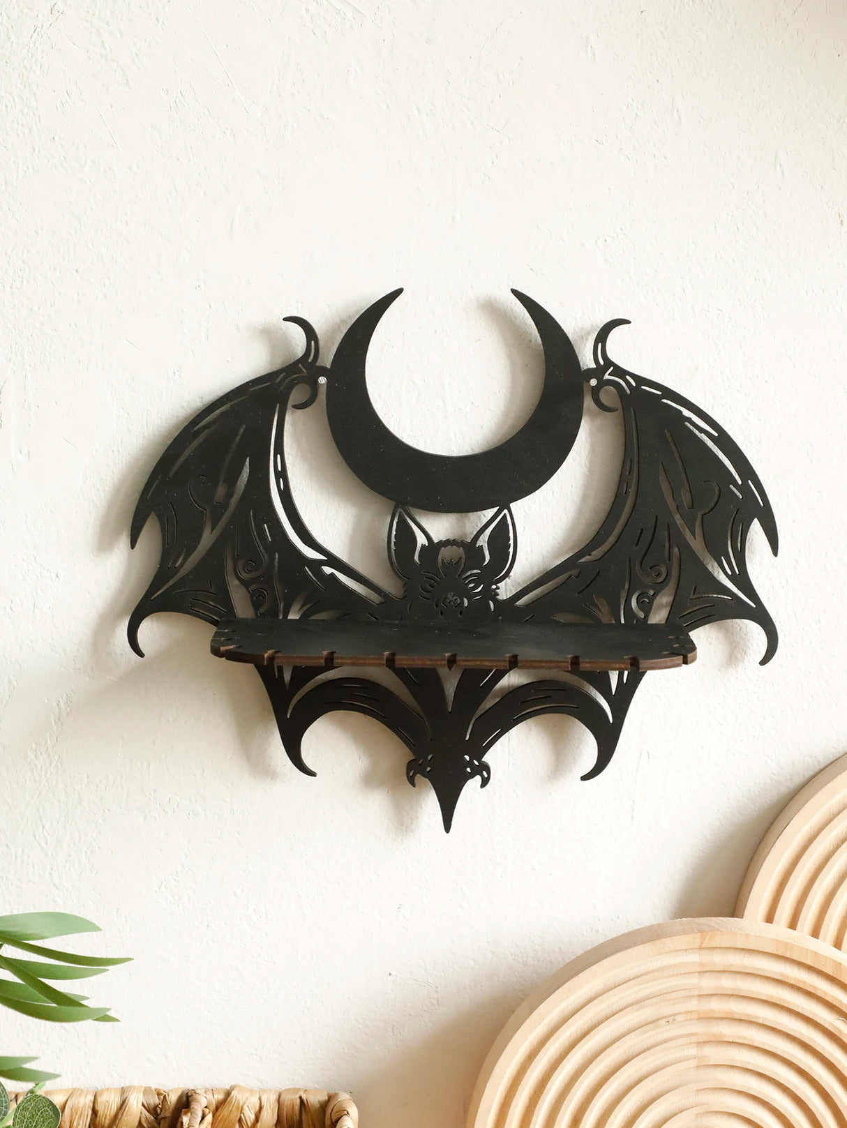 Étagère murale en bois noire pour Halloween, motif gothique chauve-souris et lune, étagère flottante creuse, support en cristal, décoration d'intérieur gothique, décoration de chambre de sorcière