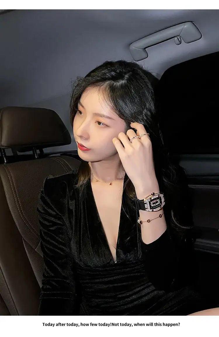 CILOA Starry Sky Women's Watch Women's Quartz Watch Hot Selling - Lootquake