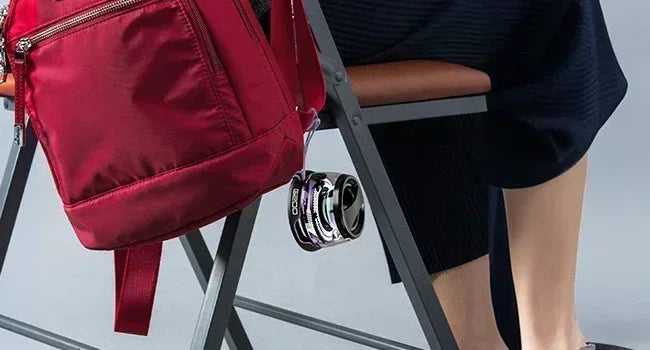 Enceinte Bluetooth sans fil avec lumières RVB, son stéréo et support pour téléphone - Mini enceinte de voyage portable pour iPhone et Android