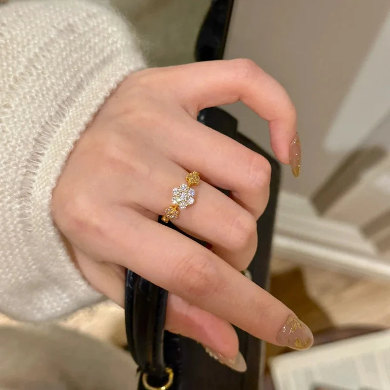 French Style Light Luxury Exquisite Bracelet Chic Elastic Flower Bracelet Sparkling Zircon Snowflake Ring 925 Silver Jewelry Set - Lootquake