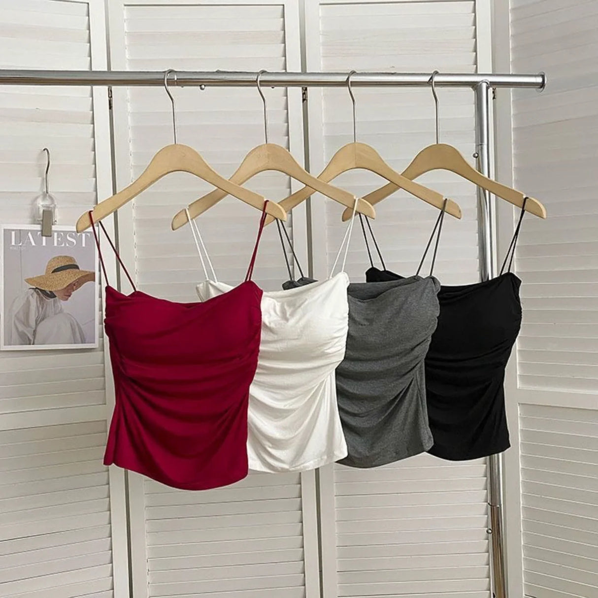 Women's Sleeveless Top Tank Underwear Fitted Camisole Sexy Short Top With Thin Straps Plain White Tank Top Korean Style - Lootquake