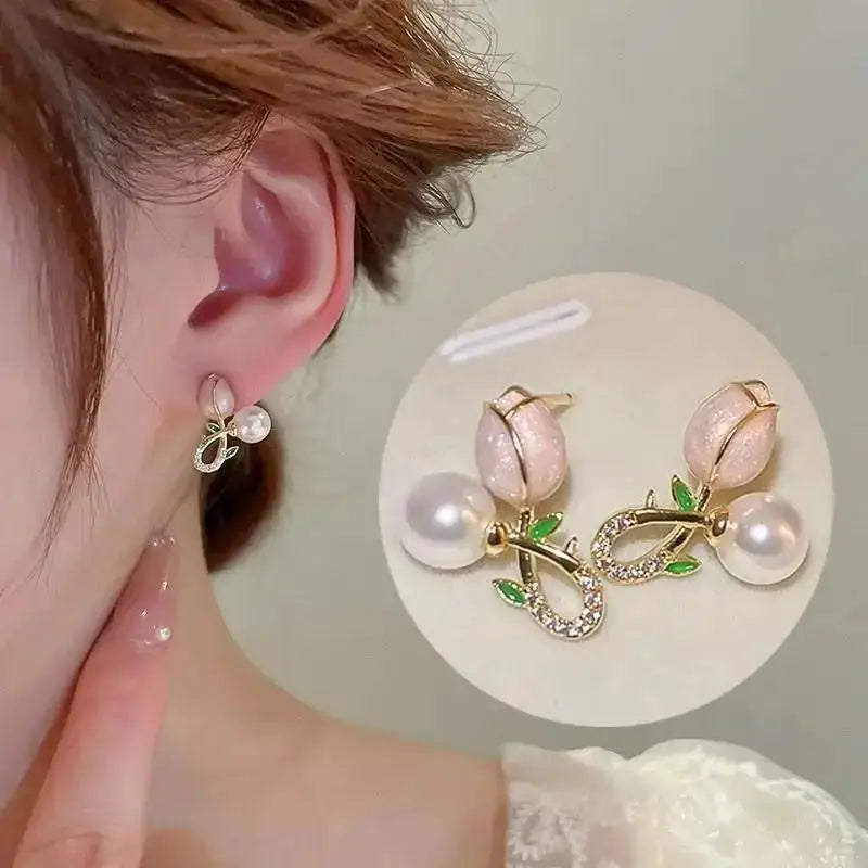 925 Silver Needle Korean Fashion Camellia Flower Earrings For Women Jewelry 2025 Trending Women's Black White Stud Earrings Gift - Lootquake