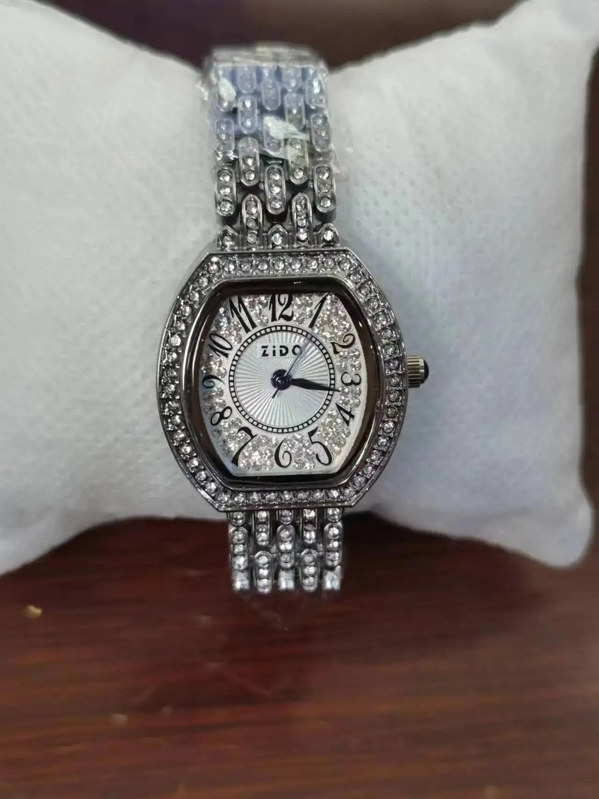 UTHAI L95 Women's Watch Light luxury Retro Barrel Shaped Digital Diamond inlaid Waterproof Ladies Fashion Quartz Clock Watches - Lootquake