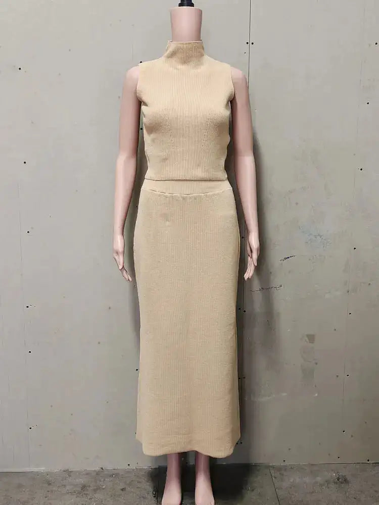 Conjunto elegante de dos piezas de punto Tossy: vestido largo, suéter acanalado y falda larga de patchwork suelta para mujer.