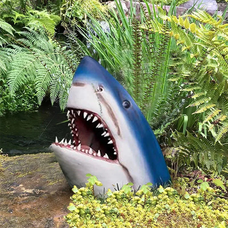 Creative White Shark Garden Art Statue Resin Lifelike White Shark Head Crocodile Sculpture Wall Hanging Home Yard Garden Decor