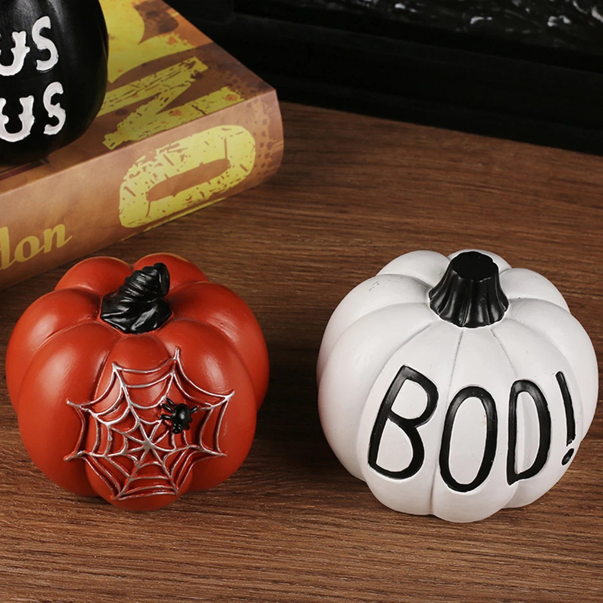 Spooky Resin Pumpkin Decor - Gothic Tabletop Centerpiece for Halloween