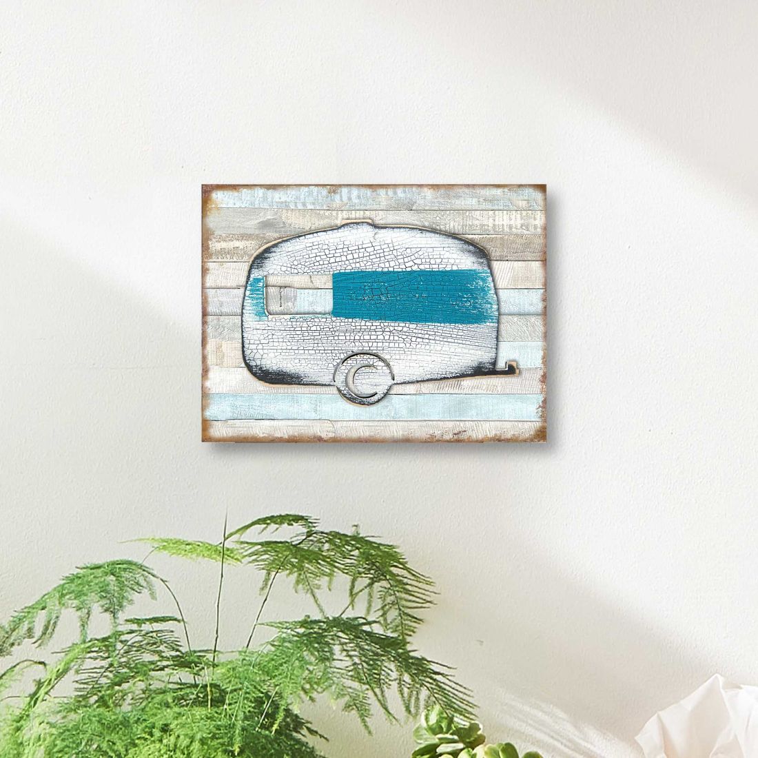 Camper Wooden Wall Art - Wildlife Holiday Decor - 8198431B