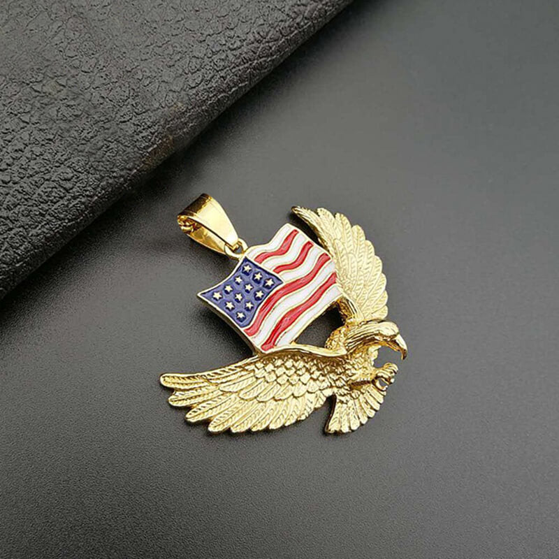 Colgante de acero inoxidable con águila y bandera estadounidense
