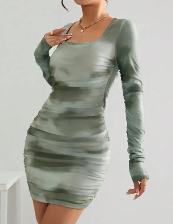 Ladies' Square Neck Printed Fashionable Slim Fit Dress With A Wrapped Buttocks - Lootquake