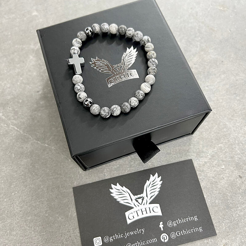 Pulsera de cuentas de piedra natural con cruz magnética negra