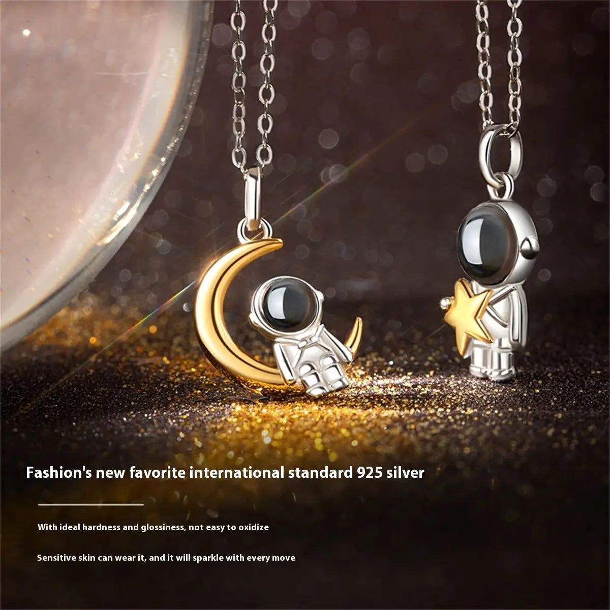 Astronaut Projection Couple Necklace Male And Female - Lootquake