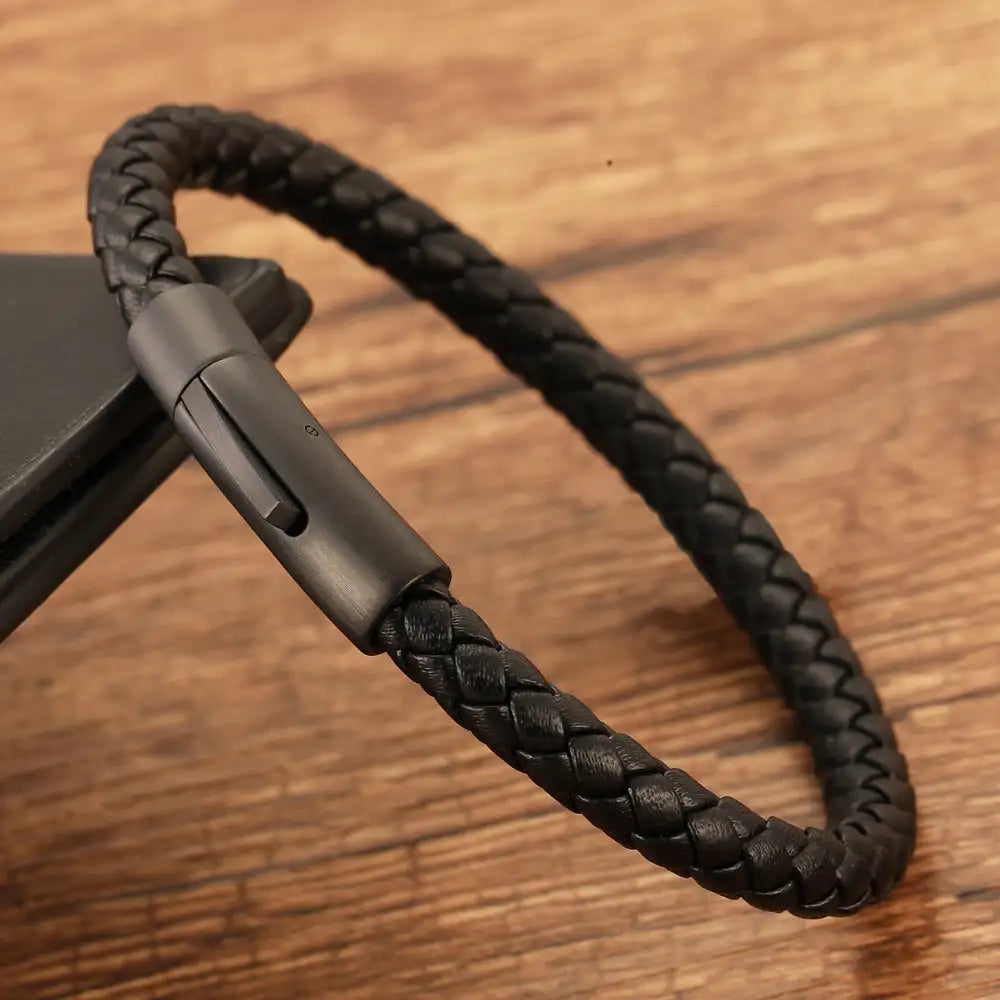Woven Frosted Black Buckle Simple Leather Bracelet - Lootquake
